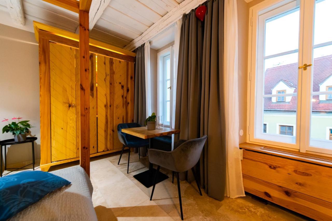 Hotel Desatero Mikulov Kültér fotó