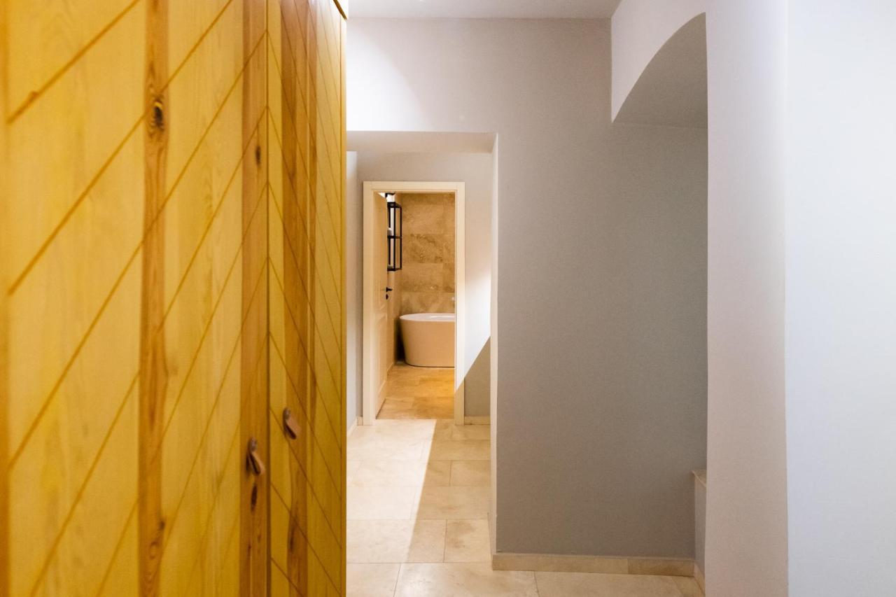 Hotel Desatero Mikulov Kültér fotó